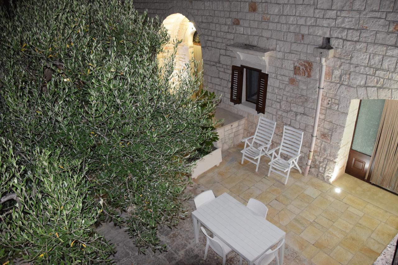 Dimora Domrose Apartment Locorotondo Bagian luar foto